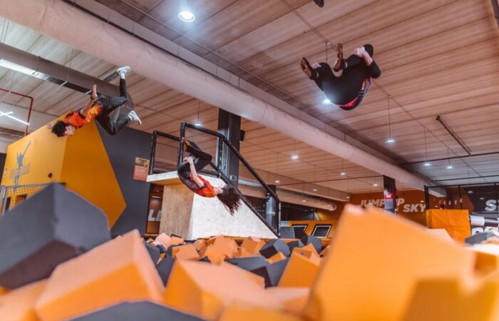 Back to jump. Urban Planet - MWLB - Agencia Creativa Digital